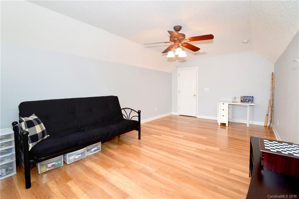 Kiser Woods - Residential