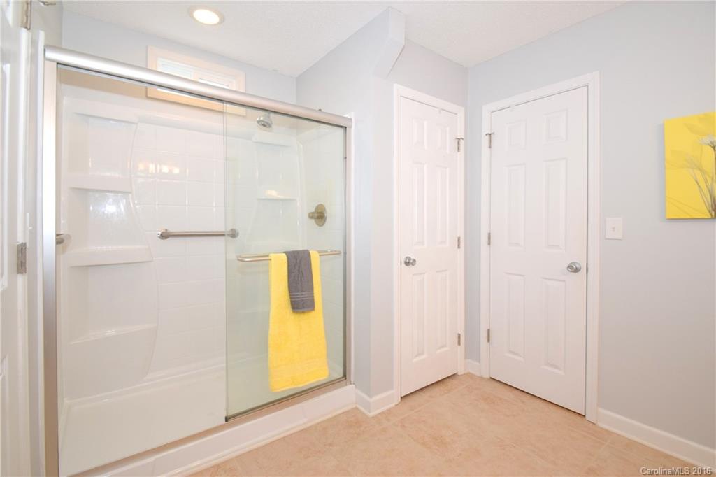 Kiser Woods - Residential