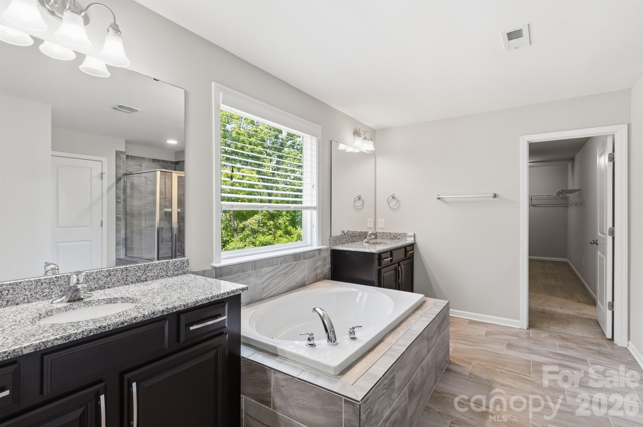 Wellington Chase - Residential