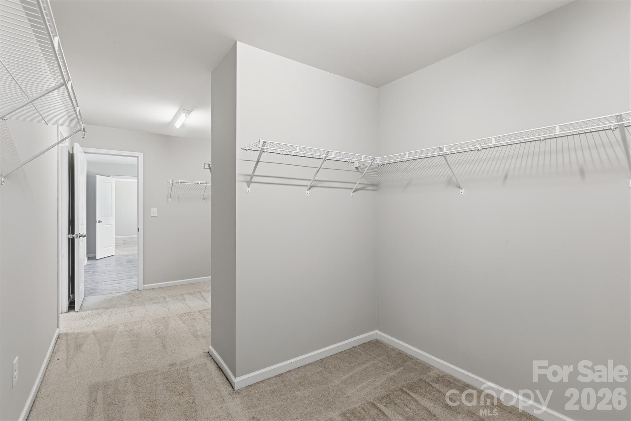 Wellington Chase - Residential