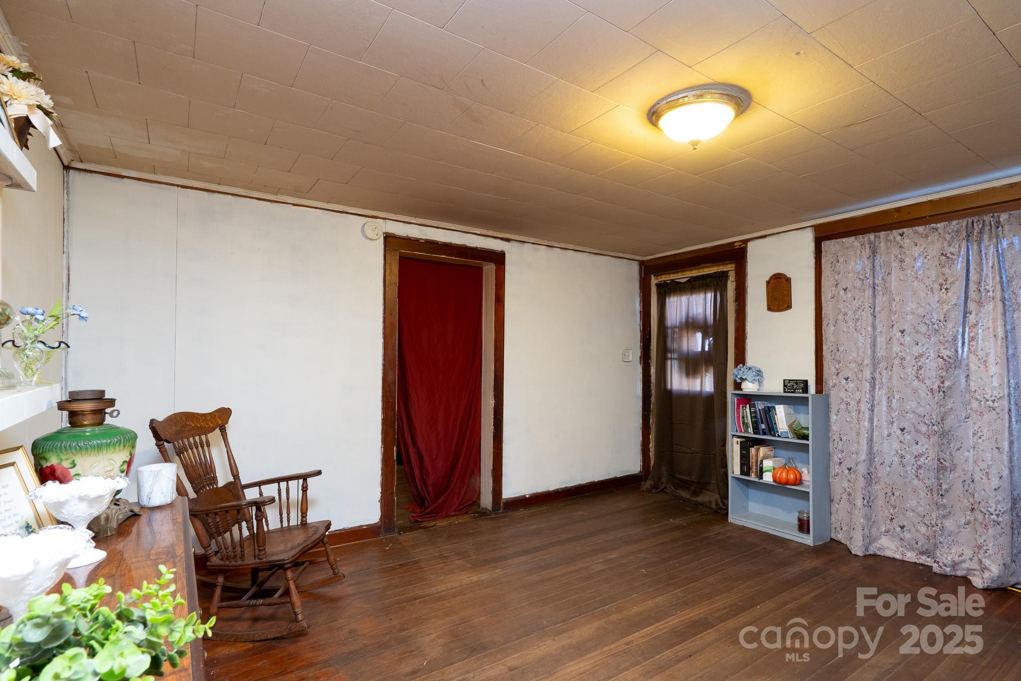 Yadkin Heights - Residential