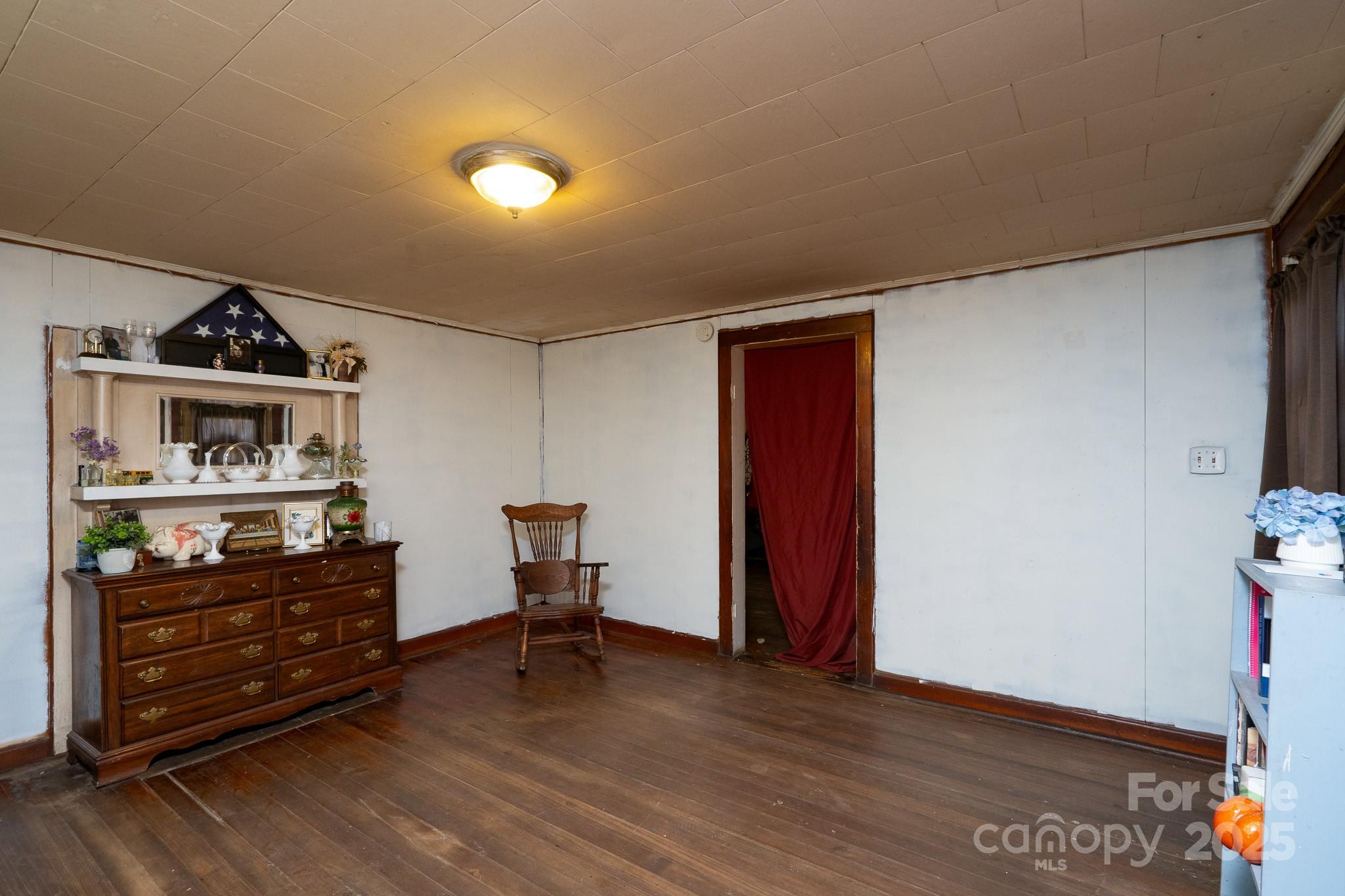 Yadkin Heights - Residential