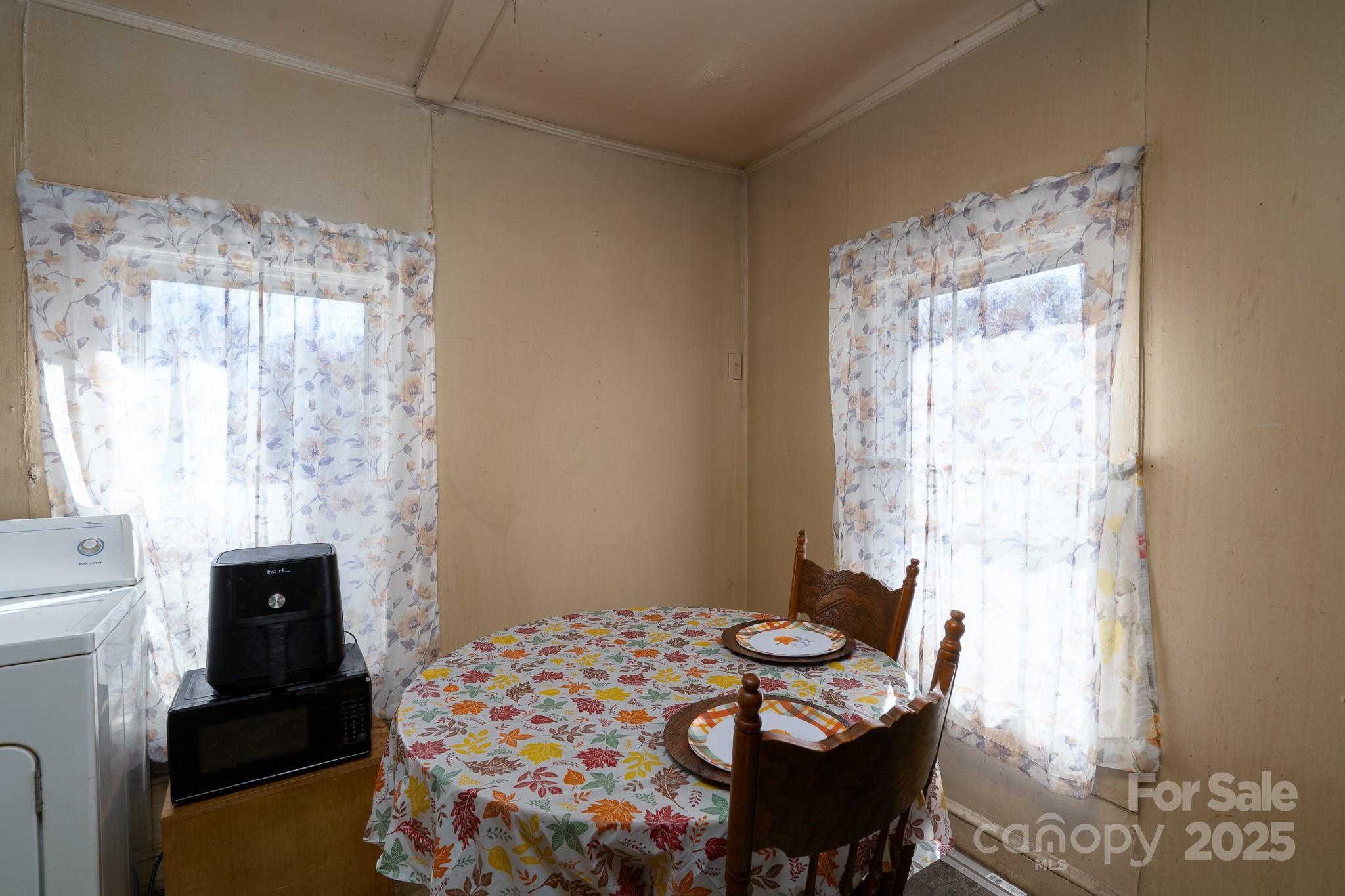 Yadkin Heights - Residential