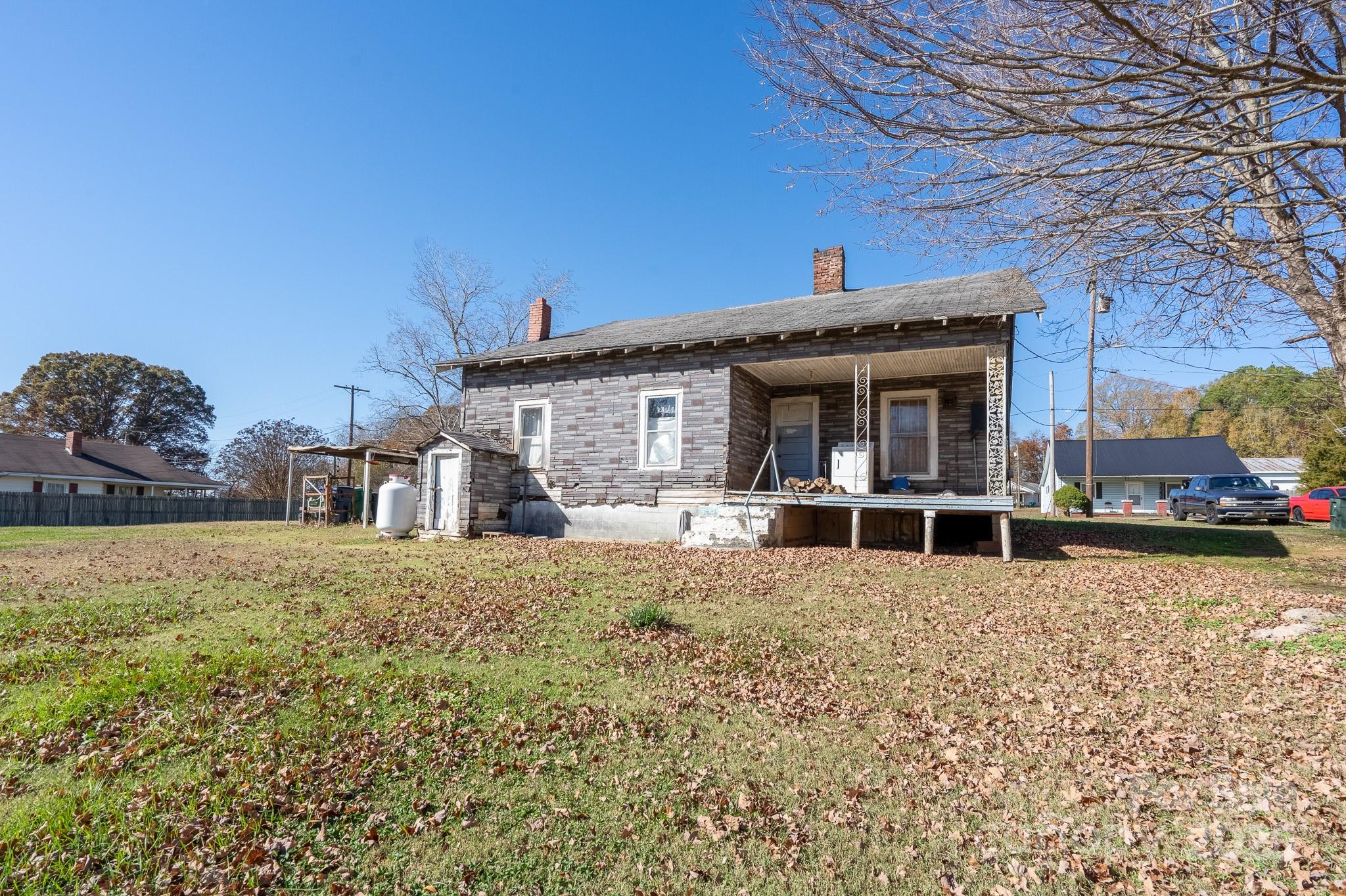 Yadkin Heights - Residential
