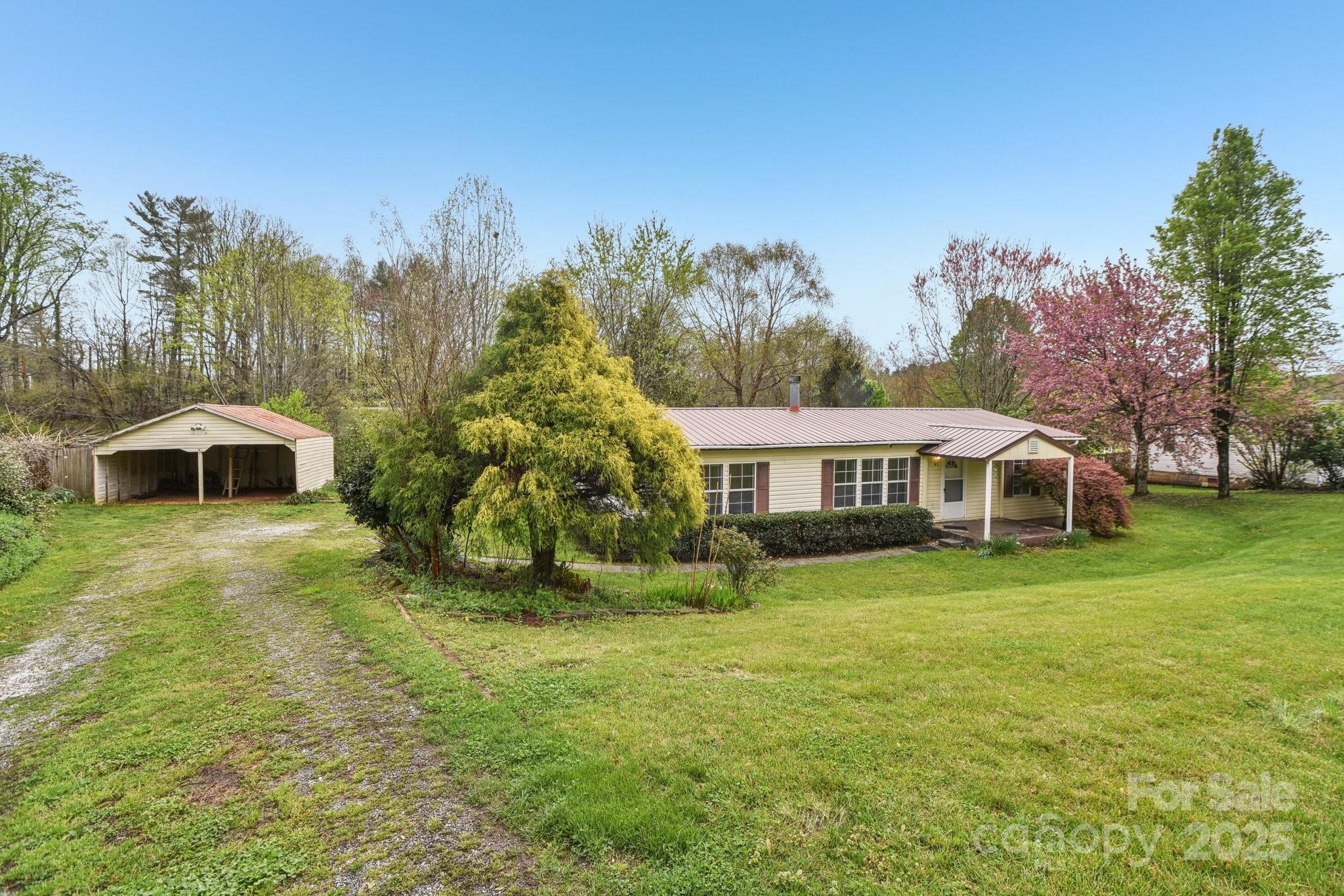 83 Libbey Lane