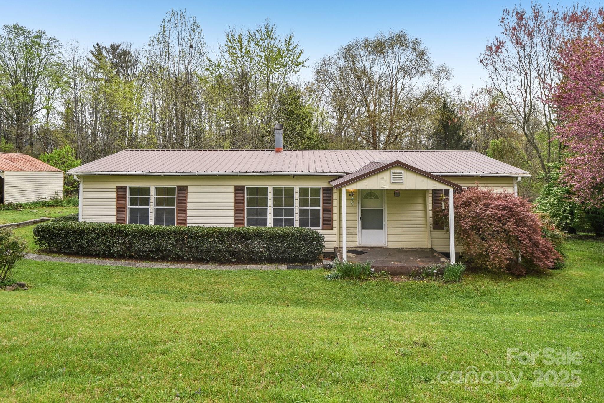 83 Libbey Lane