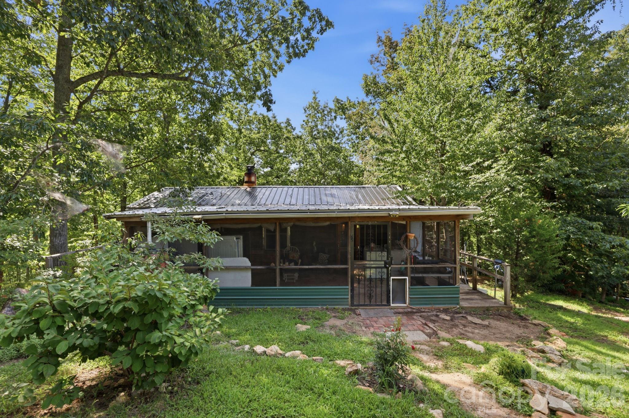 464 Mason Road