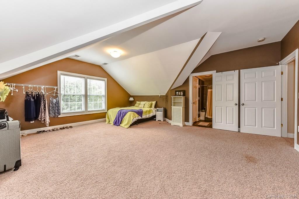 Lake Shore - Residential