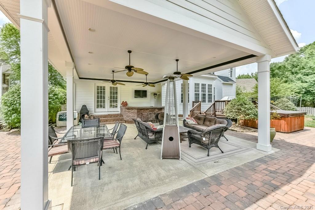 Lake Shore - Residential