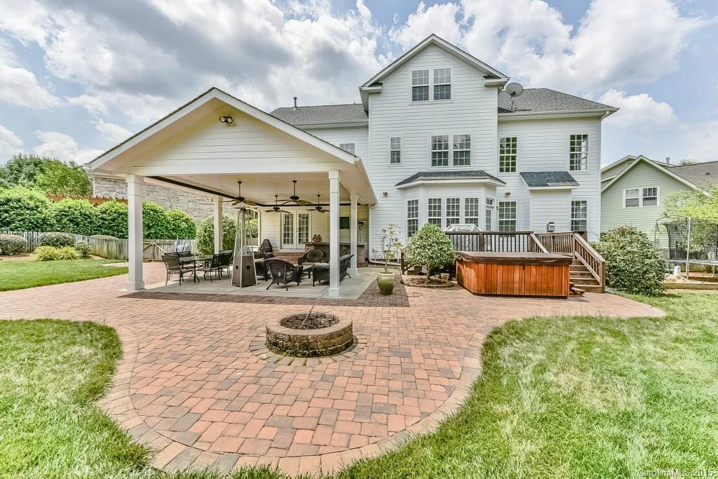 Lake Shore - Residential