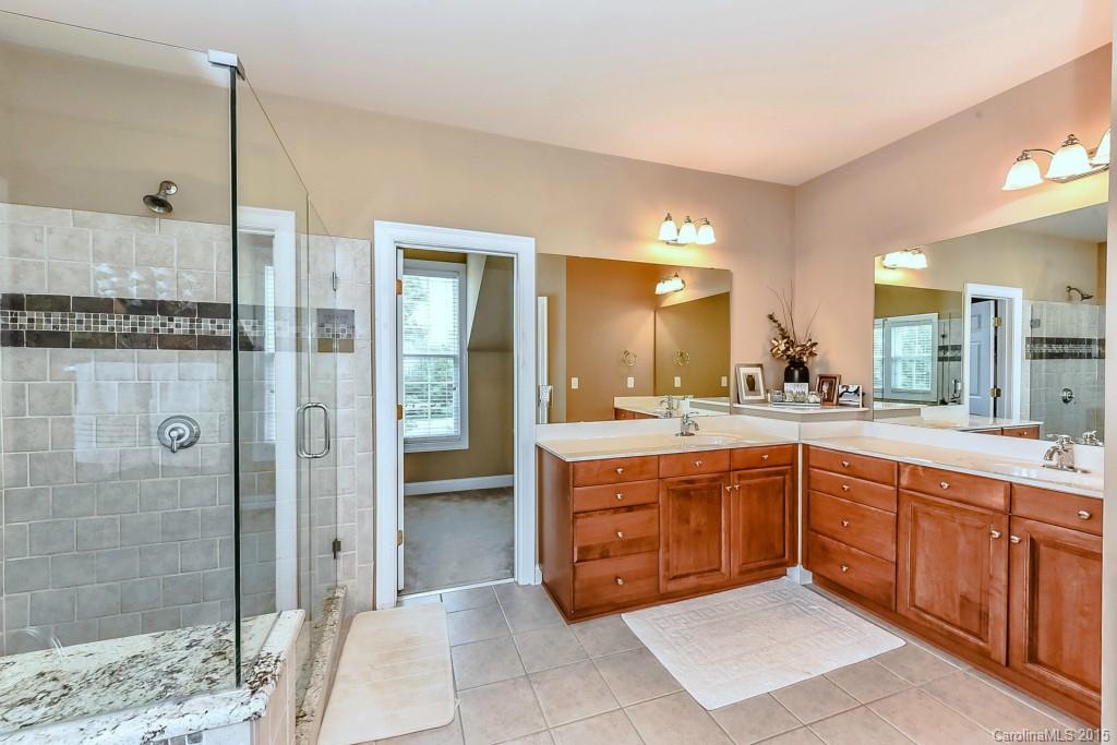 Lake Shore - Residential