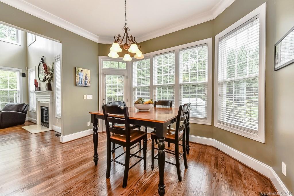 Lake Shore - Residential