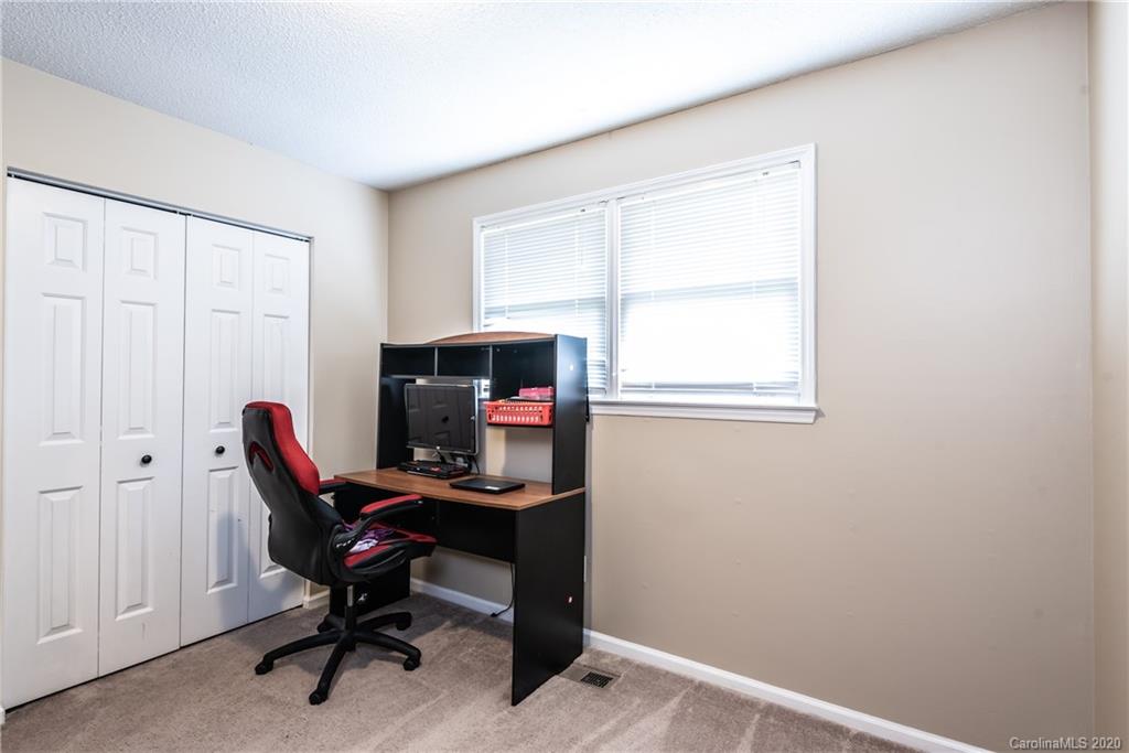 Sandy Pines - Residential