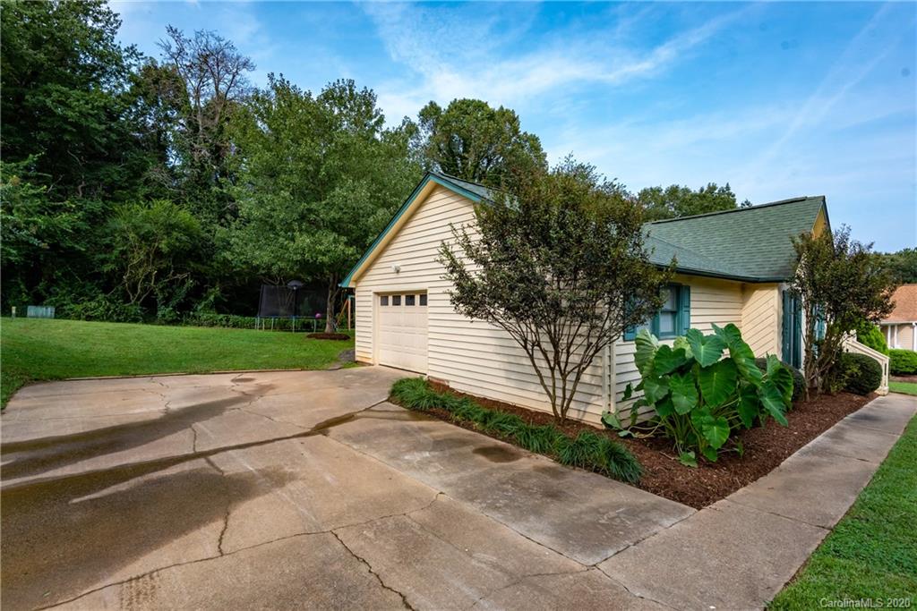 Sandy Pines - Residential