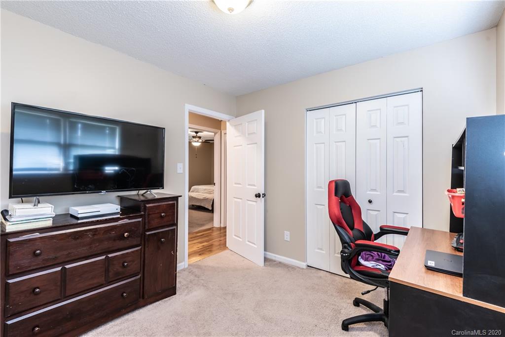 Sandy Pines - Residential