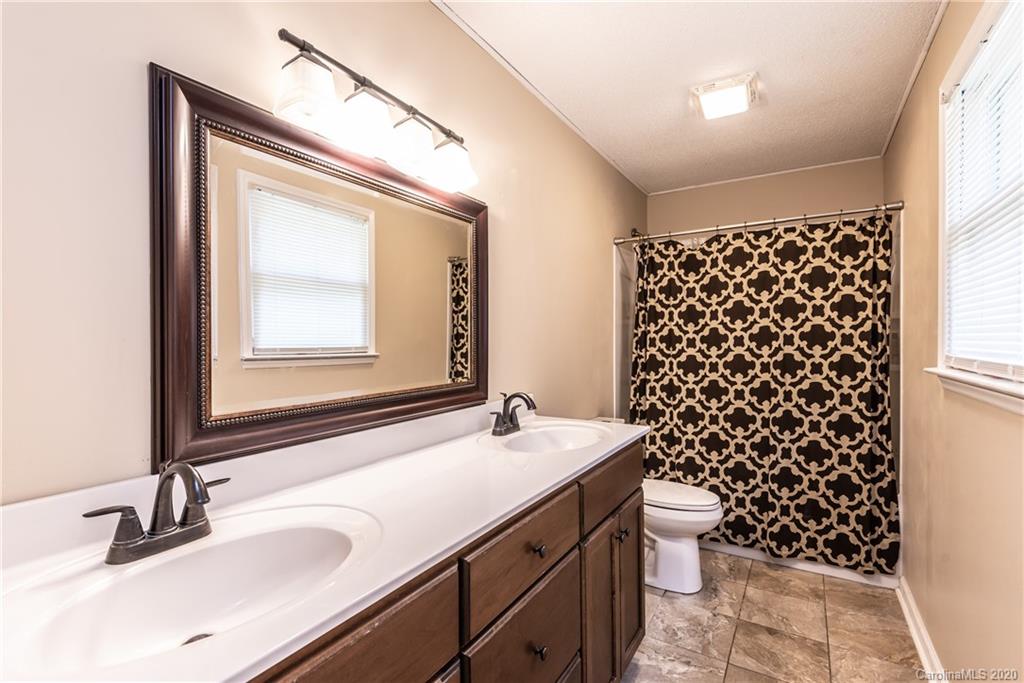 Sandy Pines - Residential