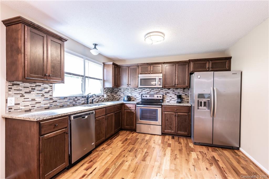 Sandy Pines - Residential