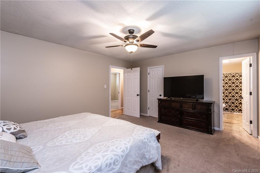 Sandy Pines - Residential