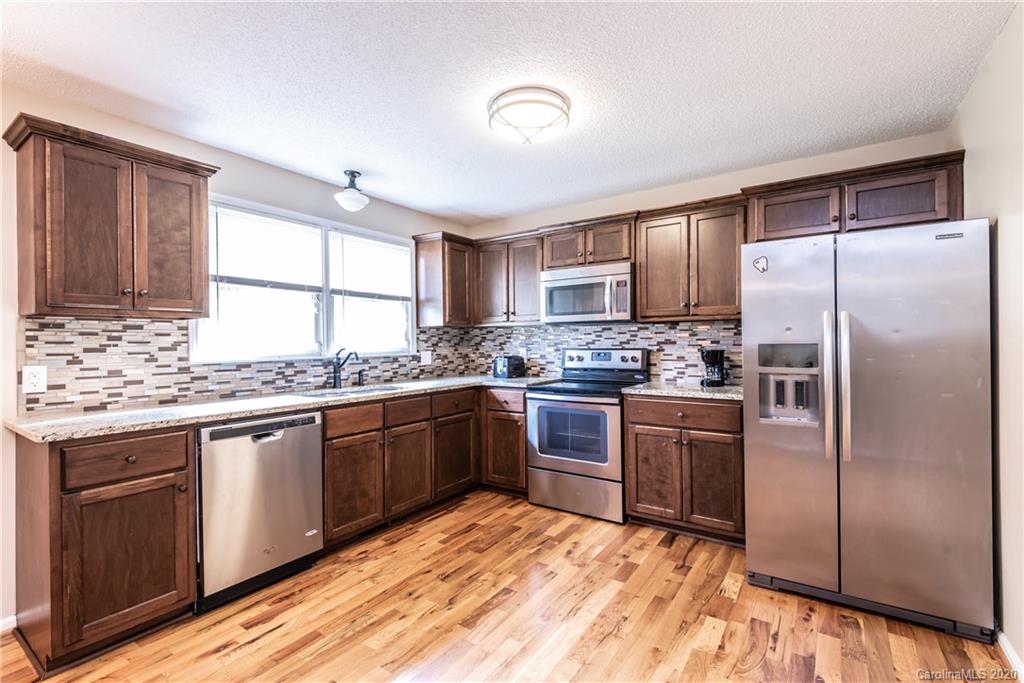Sandy Pines - Residential