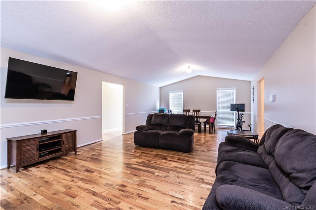 Sandy Pines - Residential