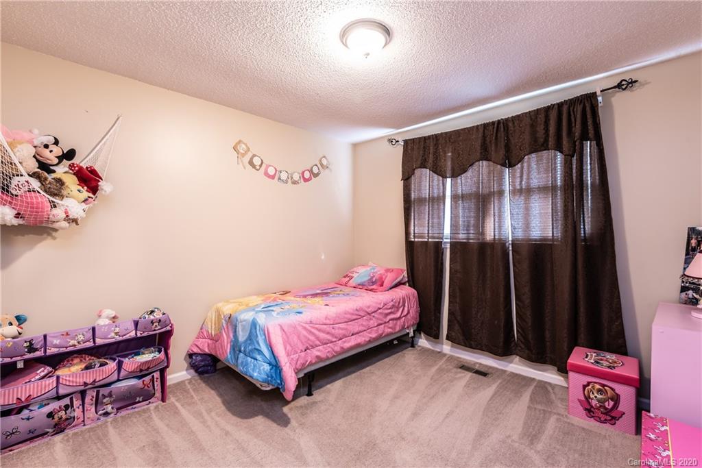 Sandy Pines - Residential