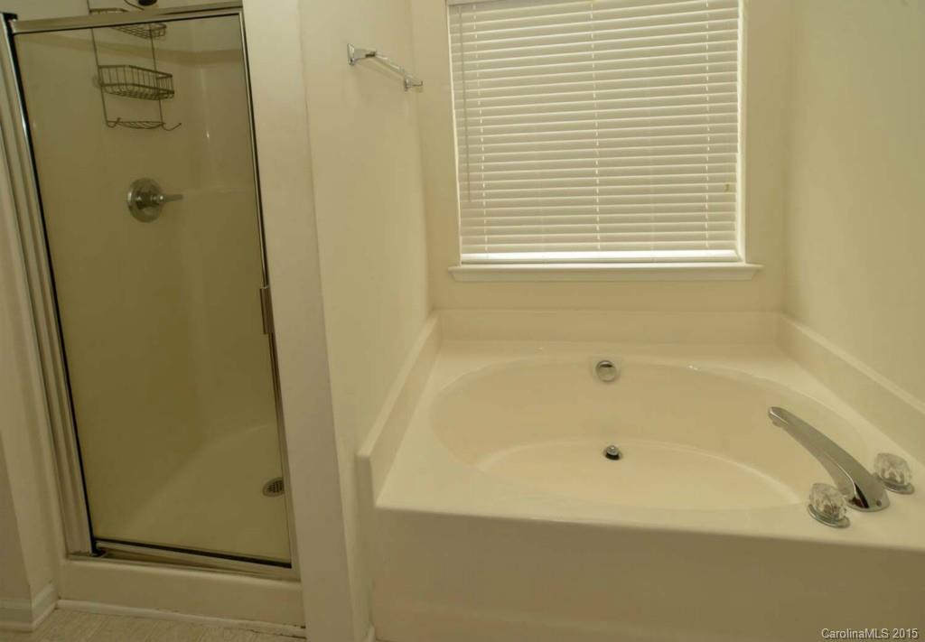 Tall Oaks - Residential Lease