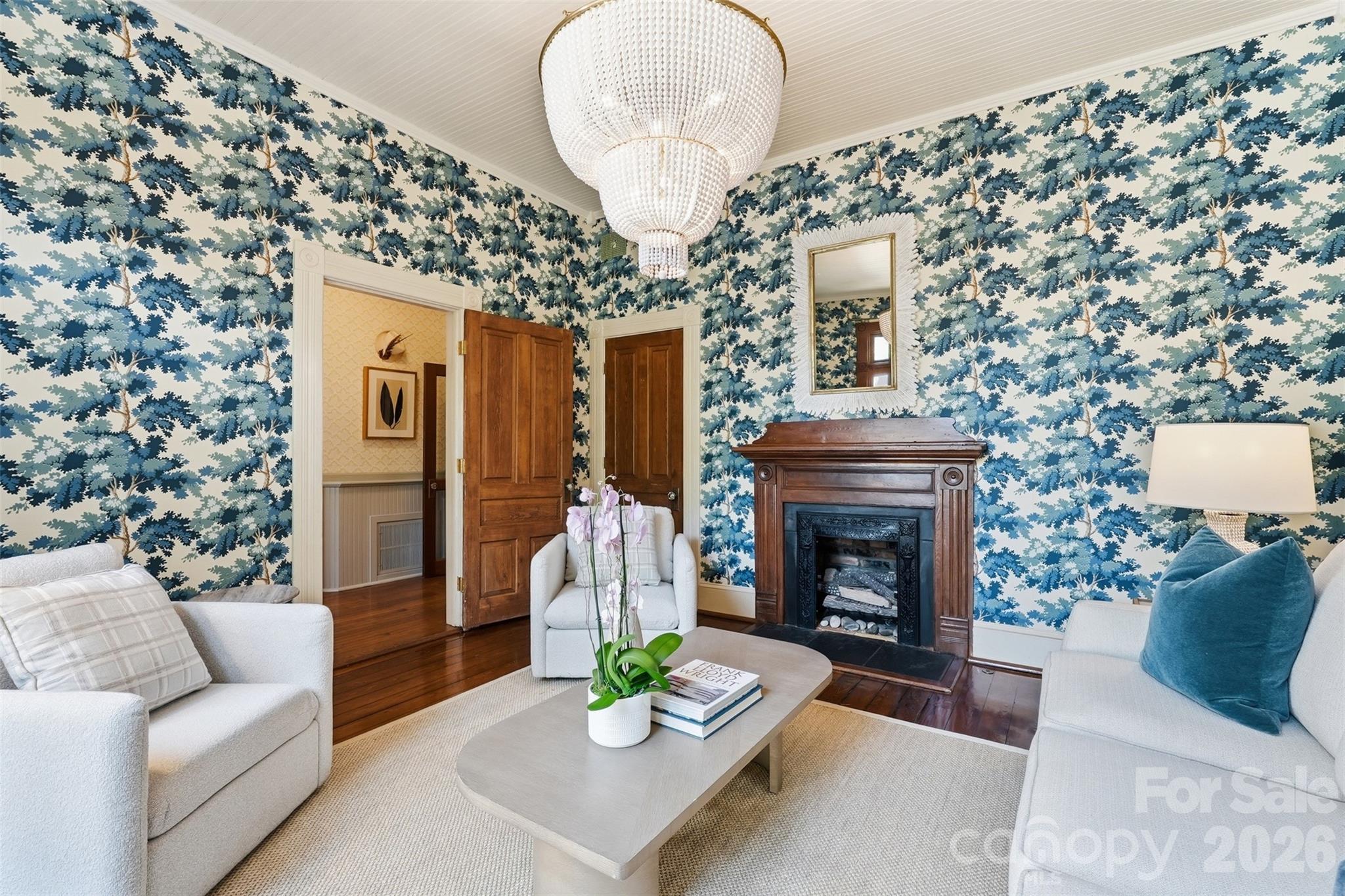 728 Lexington Avenue