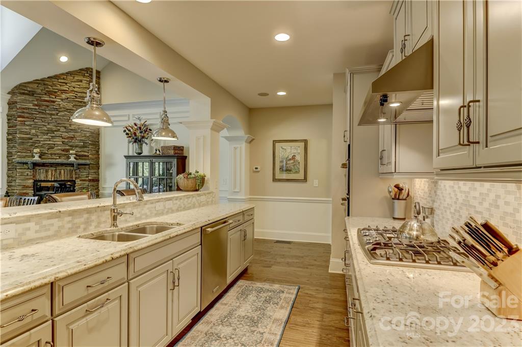 The Palisades - Residential