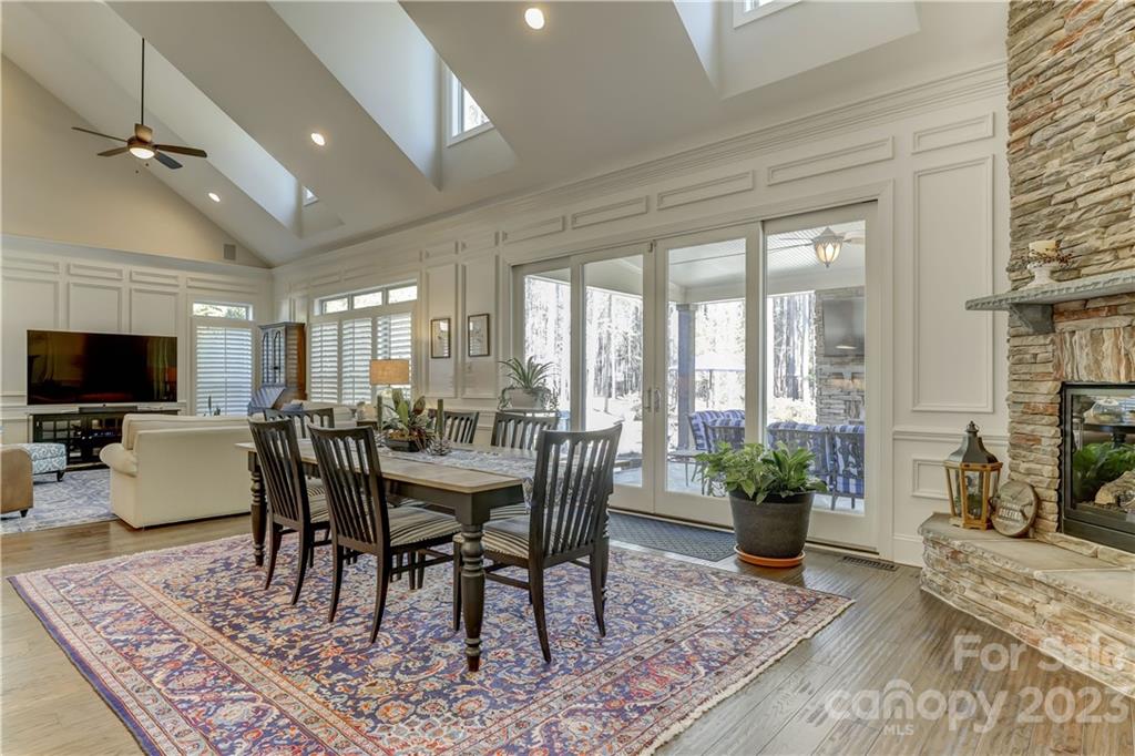 The Palisades - Residential