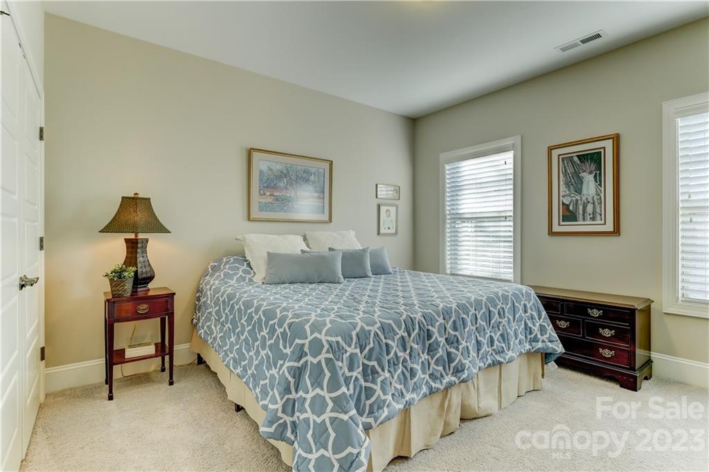 The Palisades - Residential