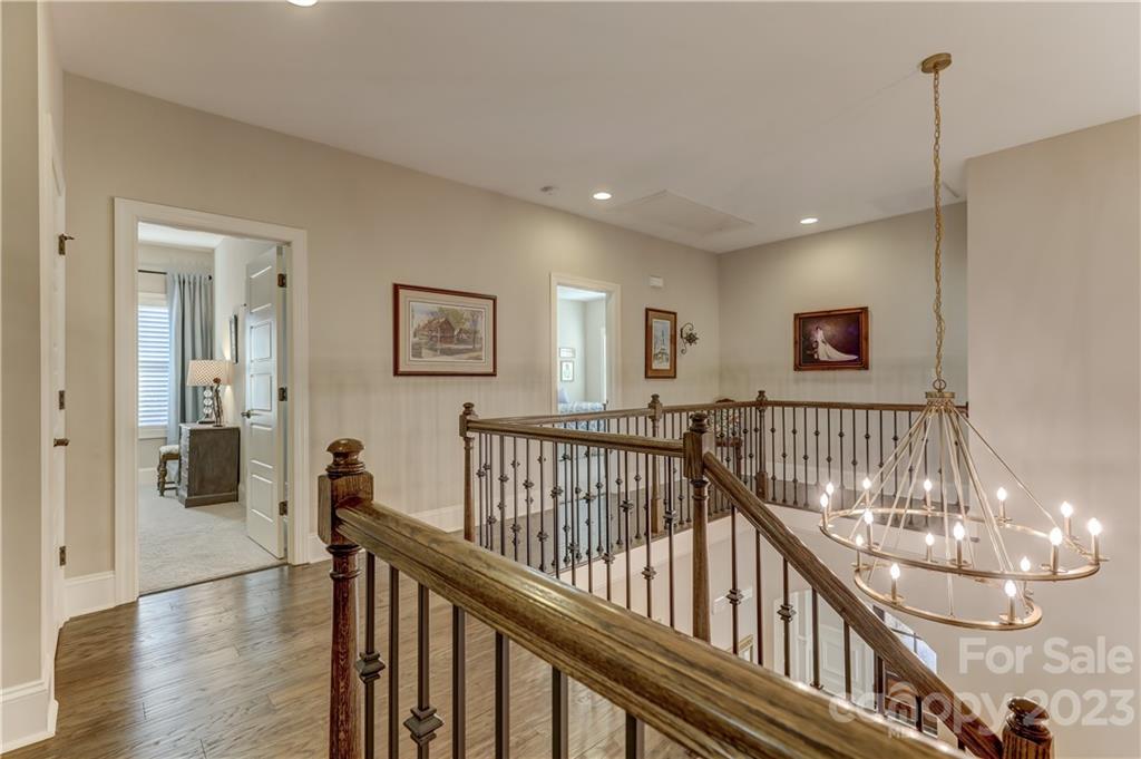 The Palisades - Residential