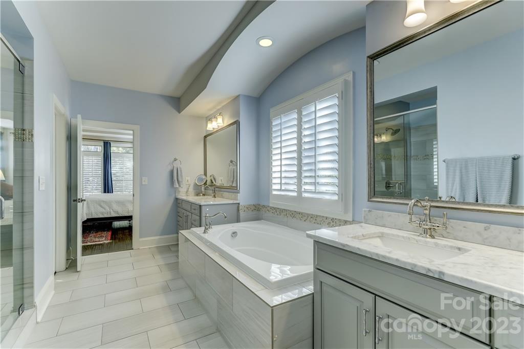 The Palisades - Residential