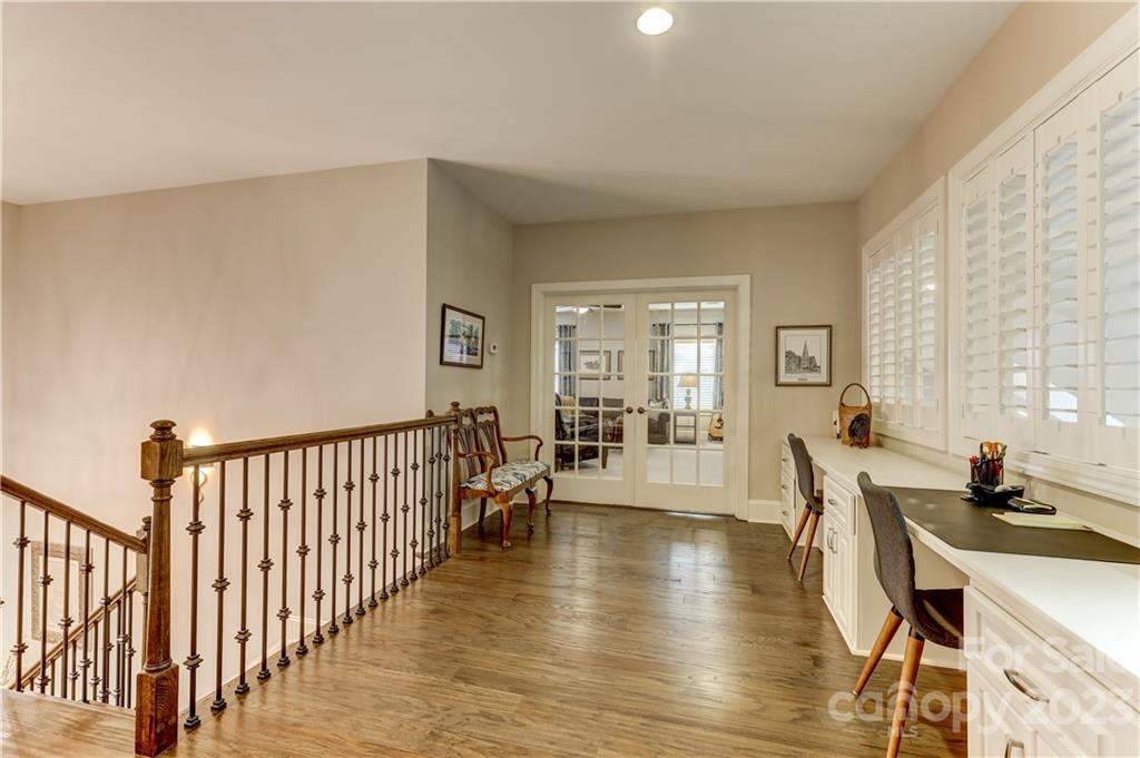 The Palisades - Residential