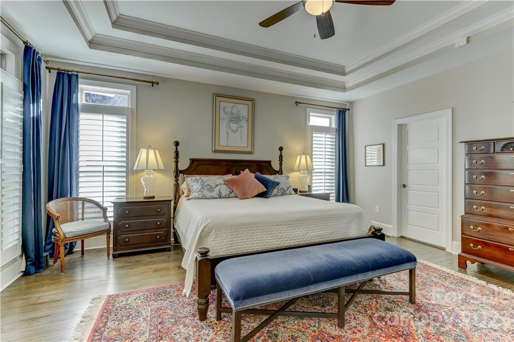 The Palisades - Residential