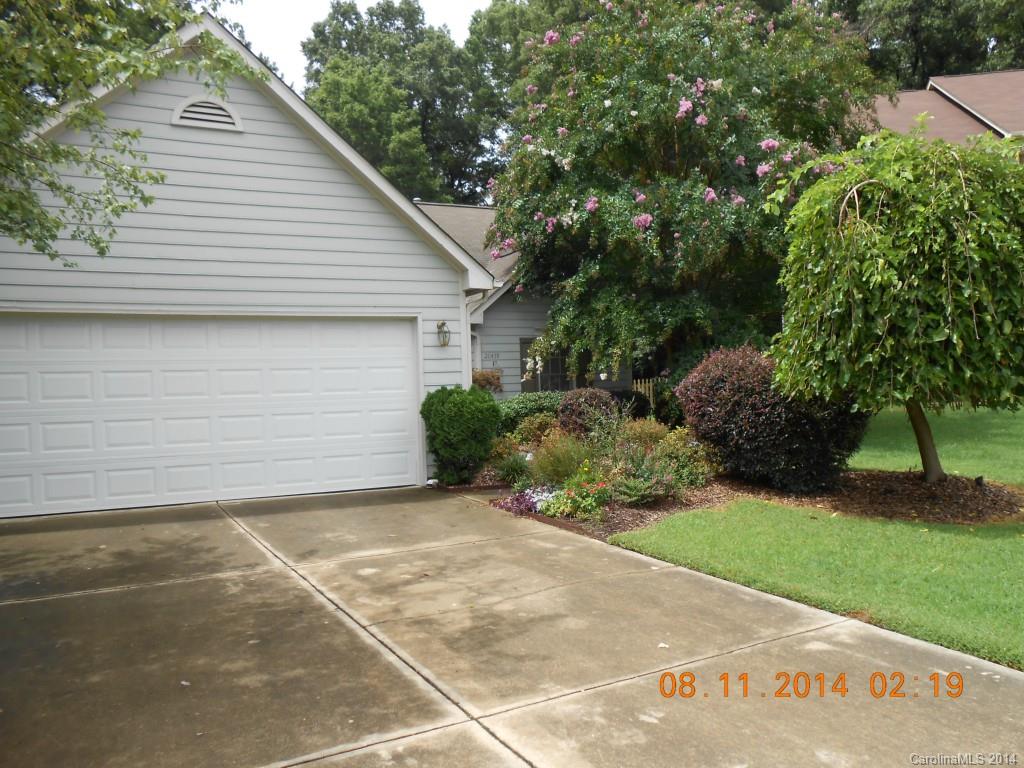 Willow Pond - Residential
