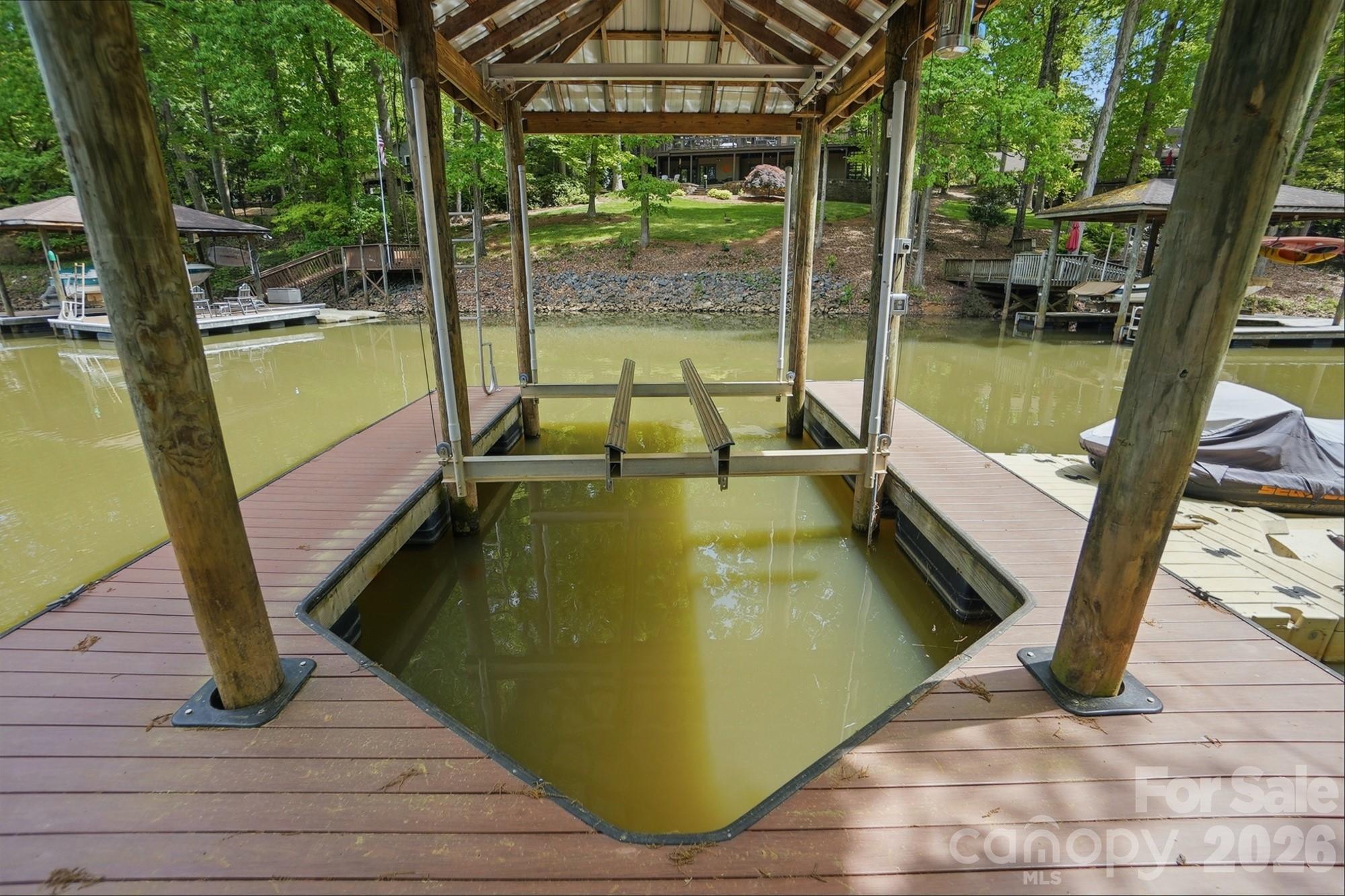 McLean Overlake - Residential