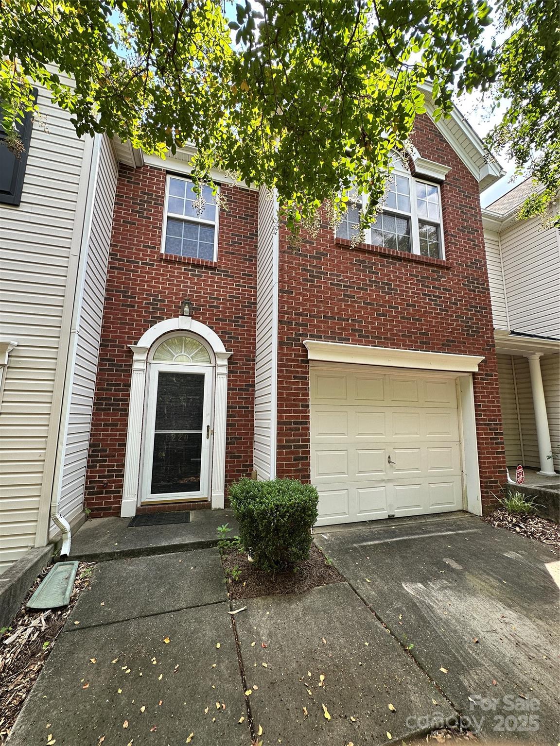 5220 Glenlea Walk Lane