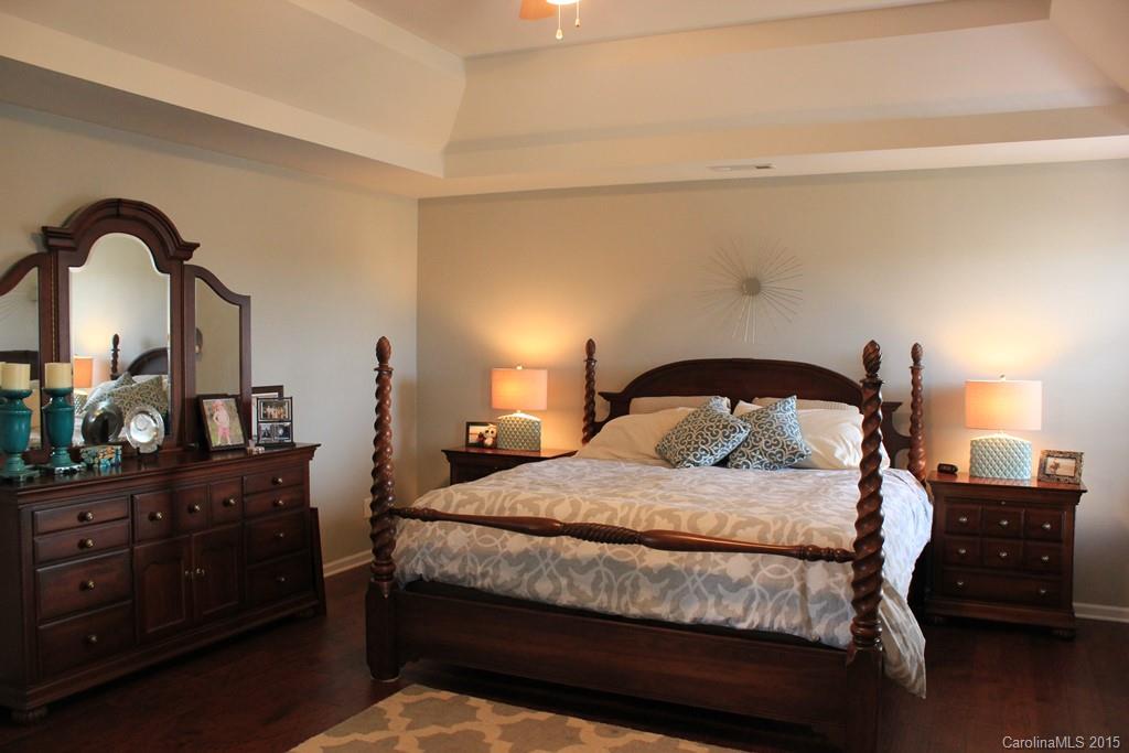 Curtis Pond - Residential