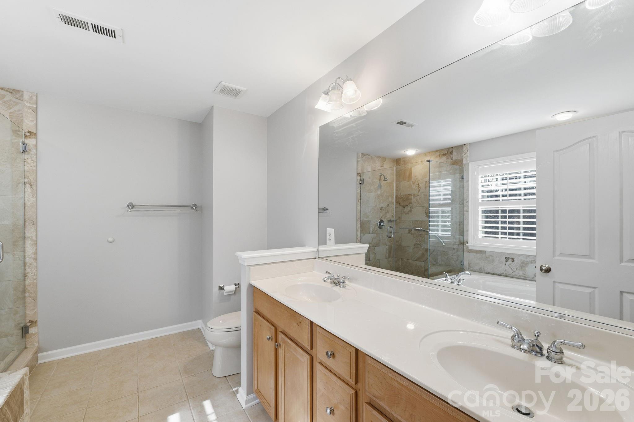 Lake Shore On Lake Wylie - Residential