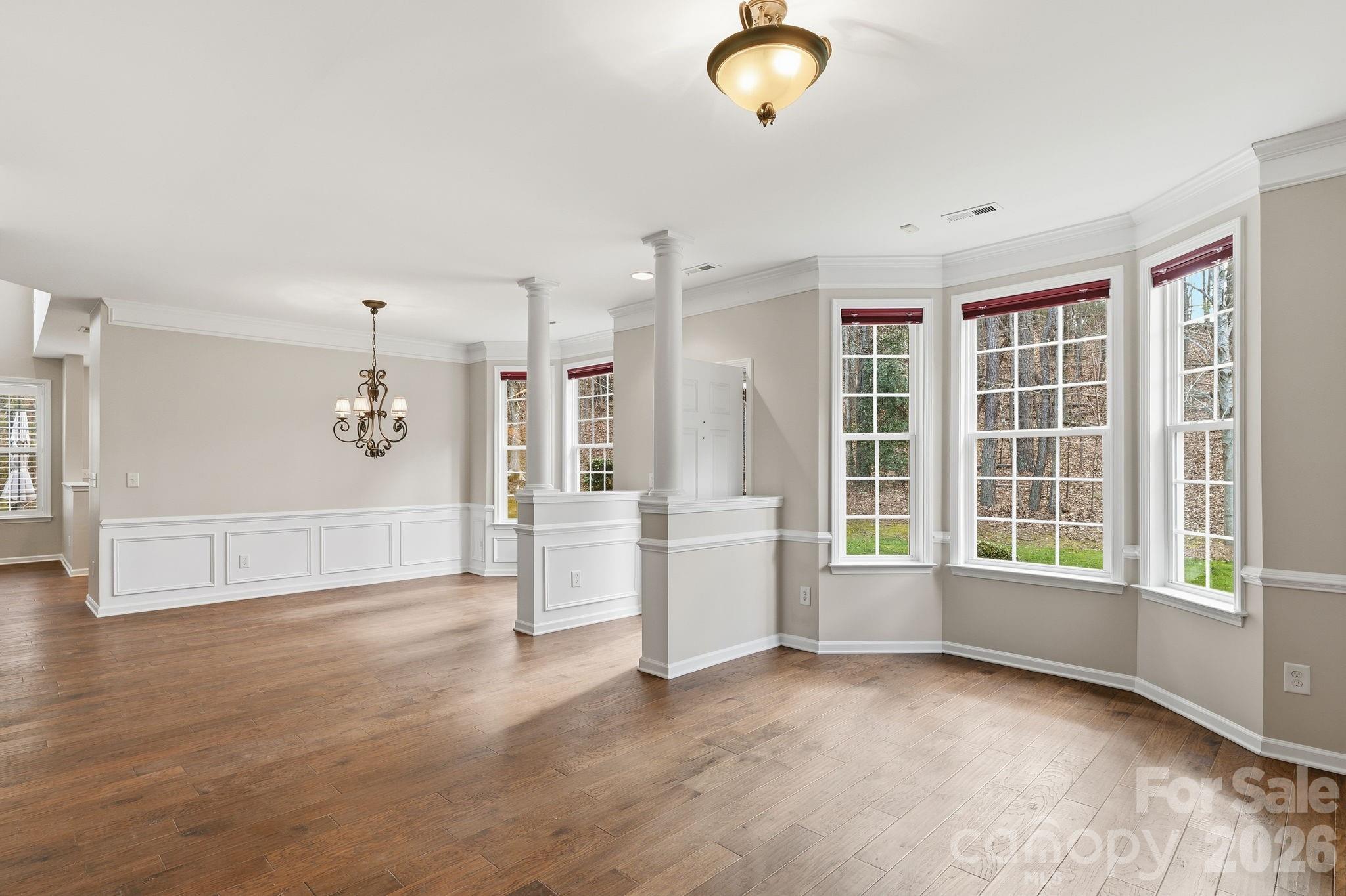 Lake Shore On Lake Wylie - Residential