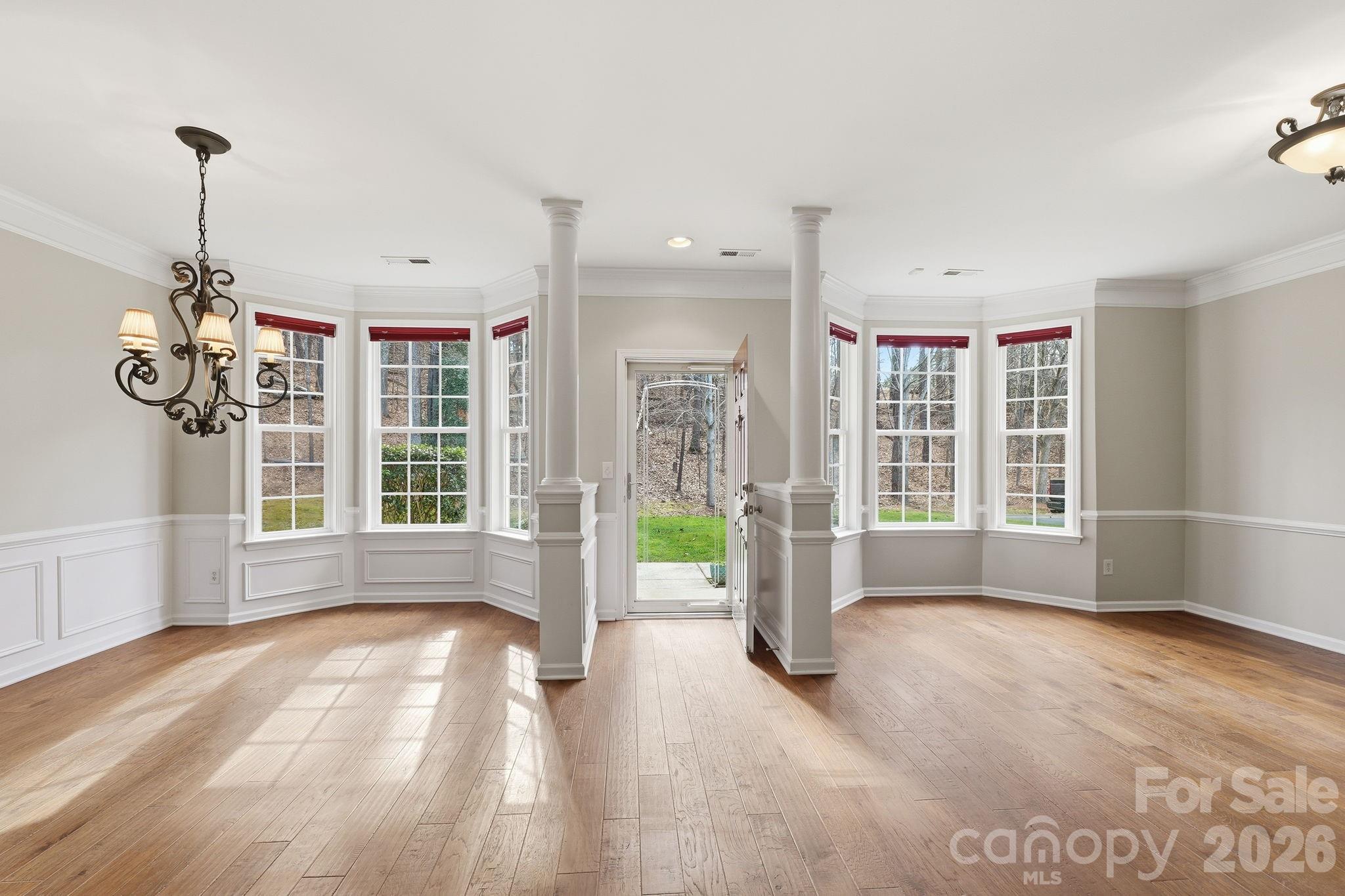 Lake Shore On Lake Wylie - Residential