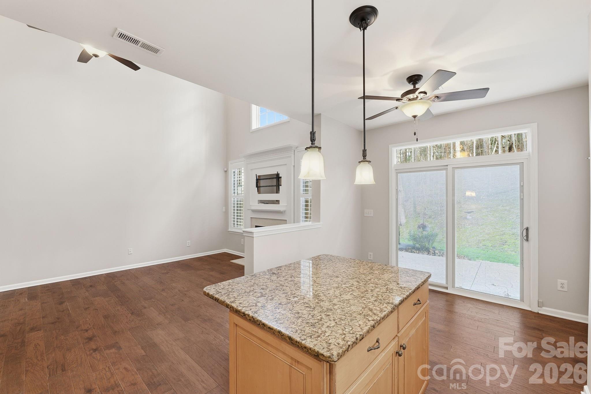 Lake Shore On Lake Wylie - Residential