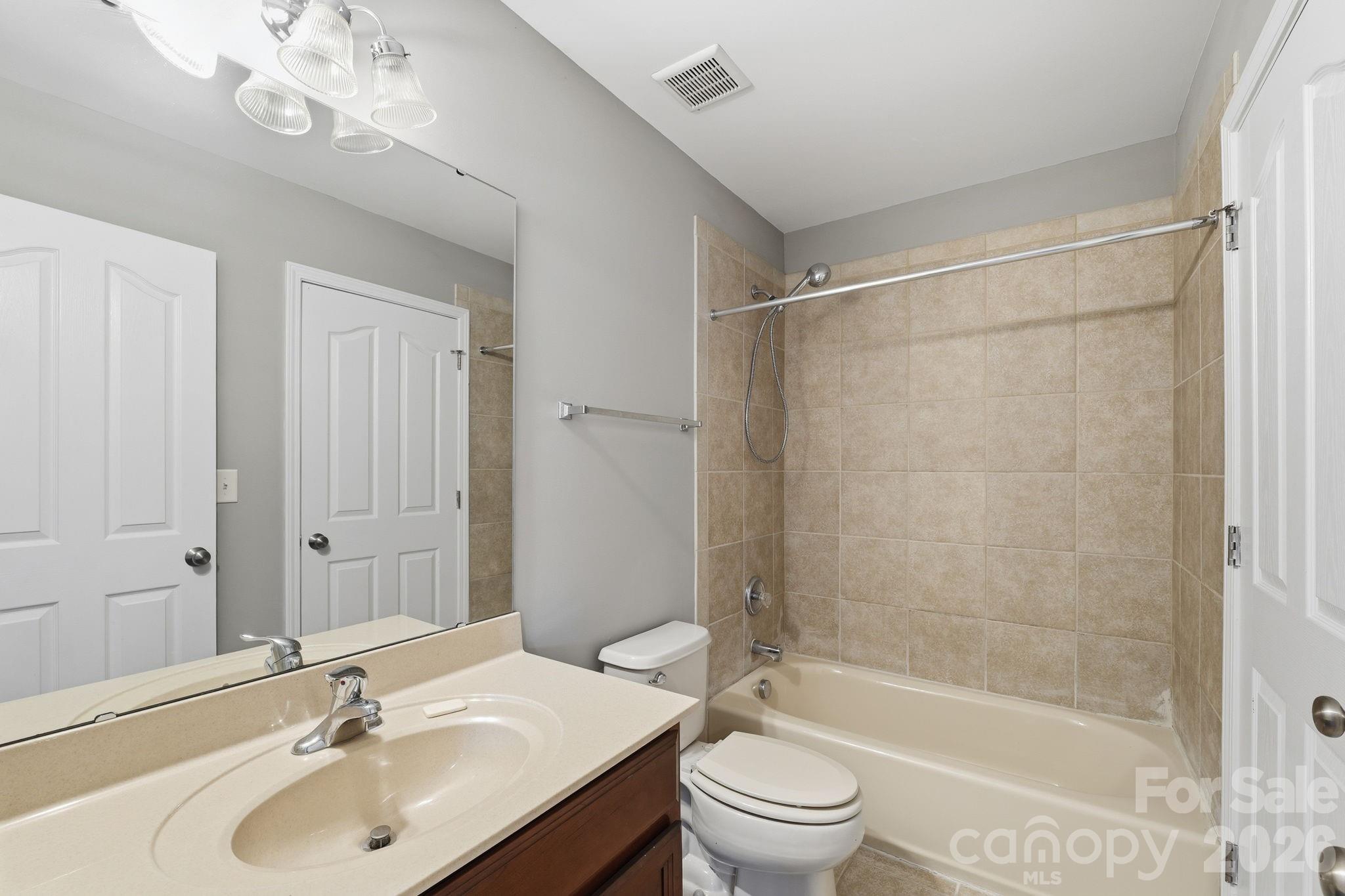 Lake Shore On Lake Wylie - Residential