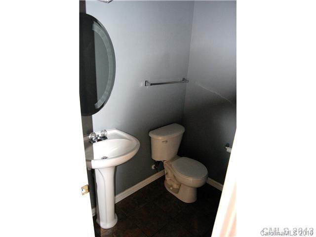 Carolina Crossing - Residential Lease