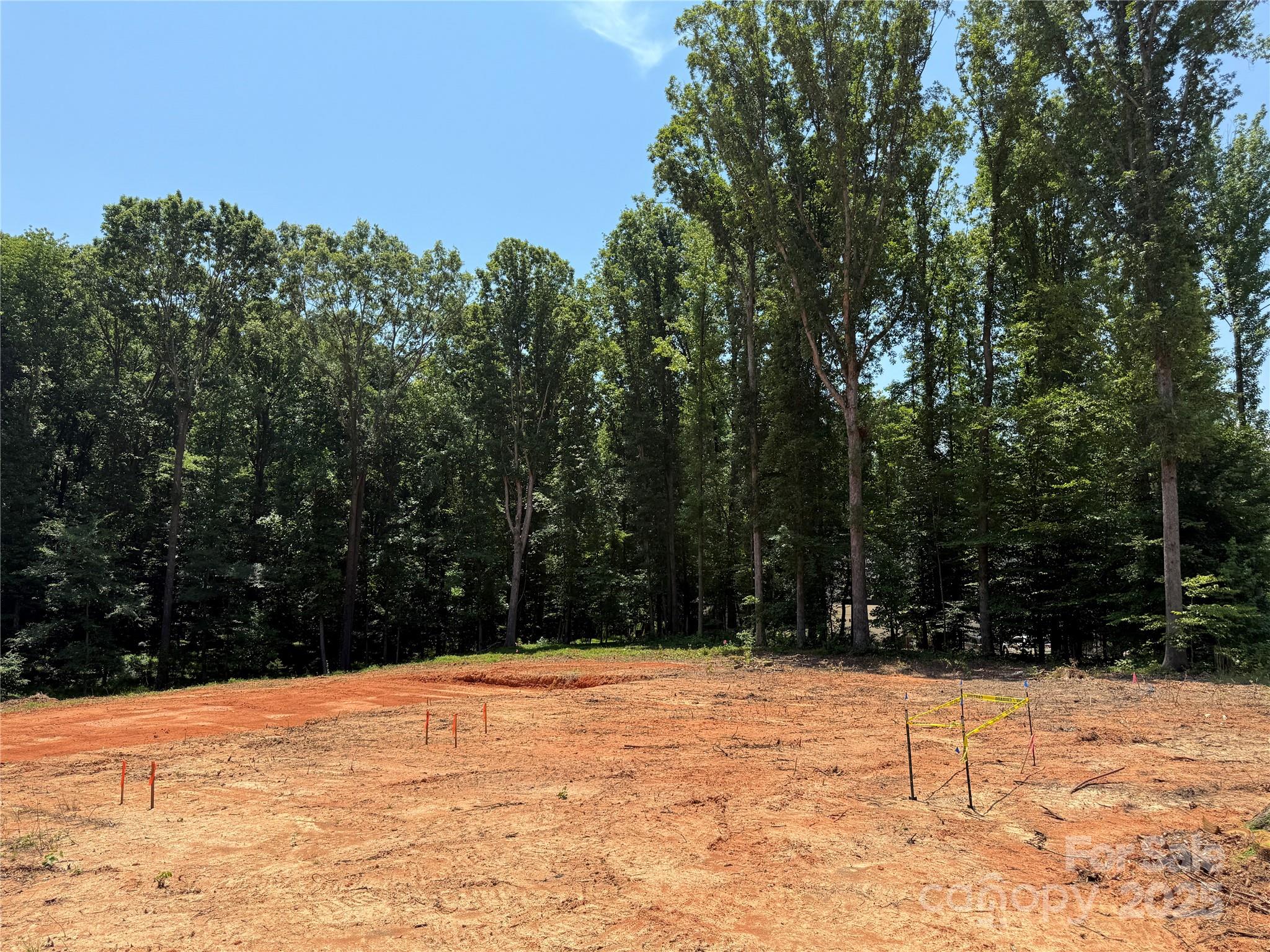 Aubert Landing - Land