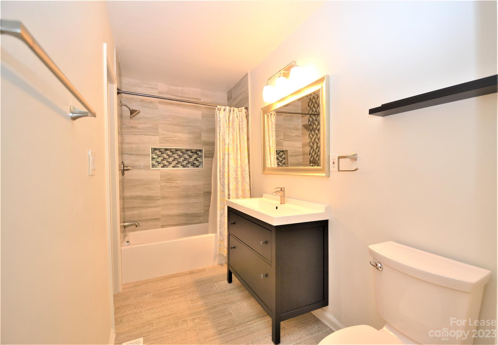 Woodlawn - Residential Lease