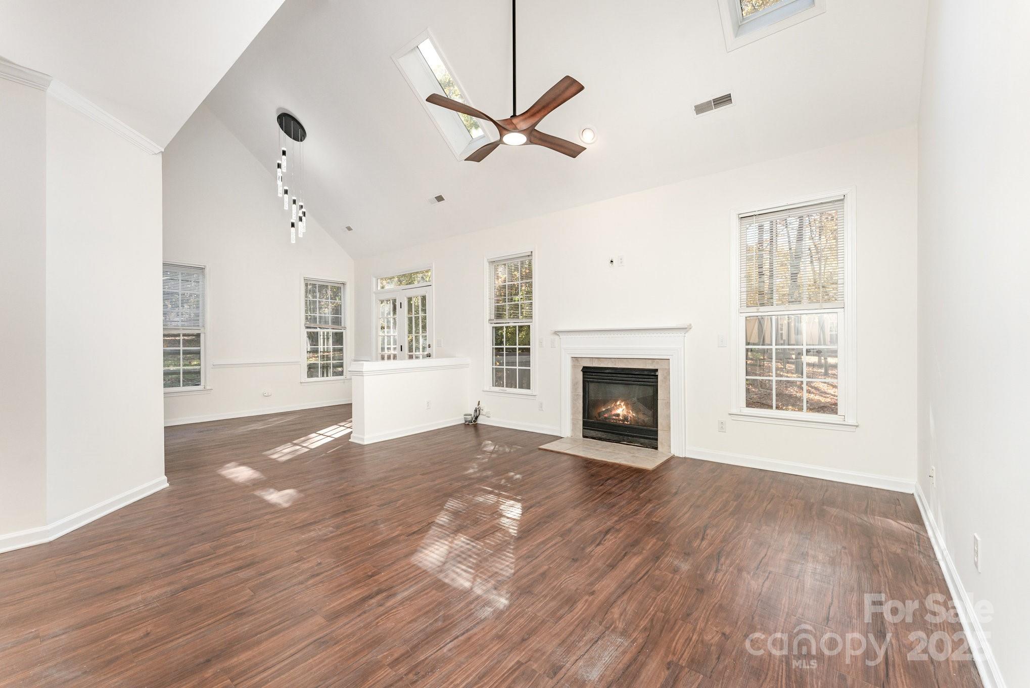 10010 Gladwick Court