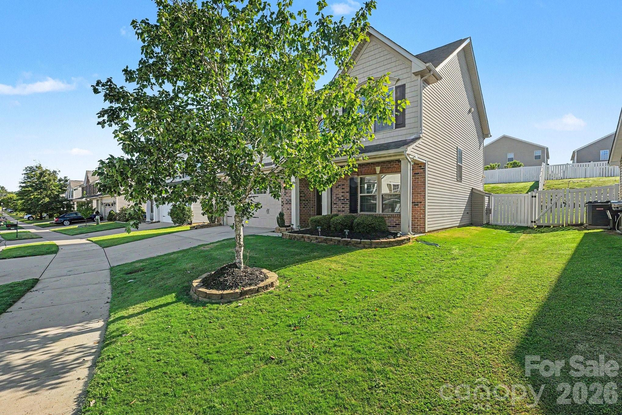 1256 Farm Branch Drive SW