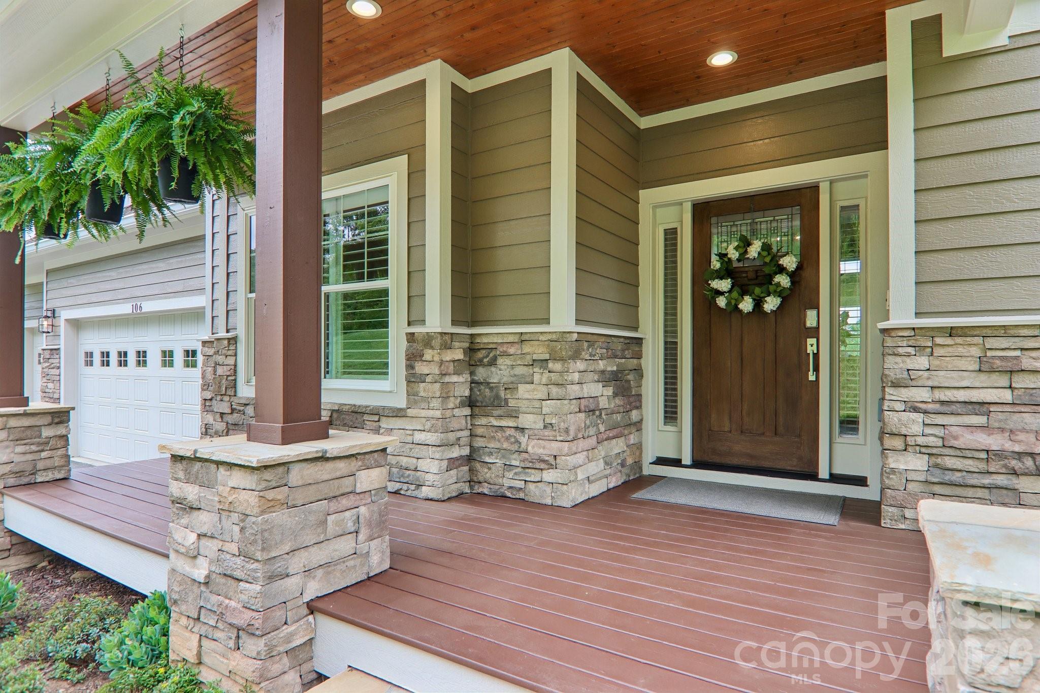 106 Saddle Ridge Drive