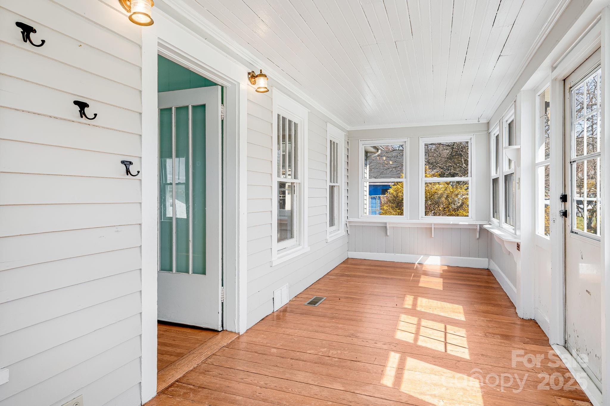 4243 Old Clyde Road